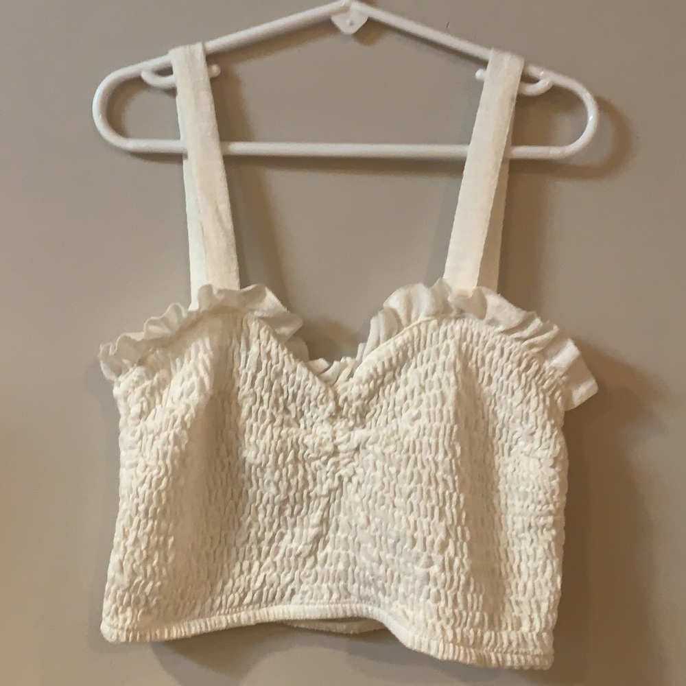 Cute white ruffled tank top